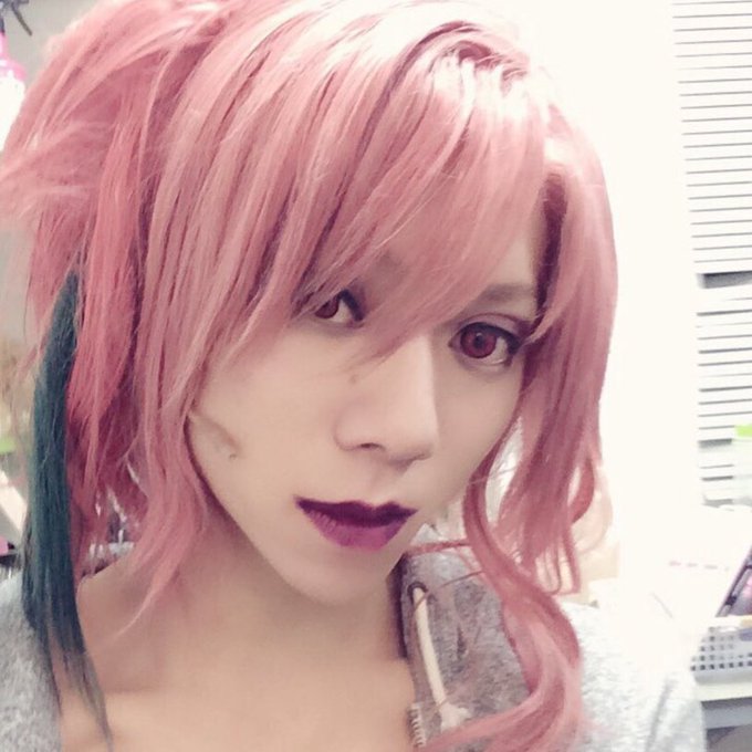 以前ツイートしたけど劇場版Dance with Devilsの新衣装のジェキ様は当初レギュラーの髪型のままの予定だったん 以前ツイートしたけど劇場版Dance with Devilsの新衣装のジェキ様は当初レギュラーの髪型のままの予定だったん
