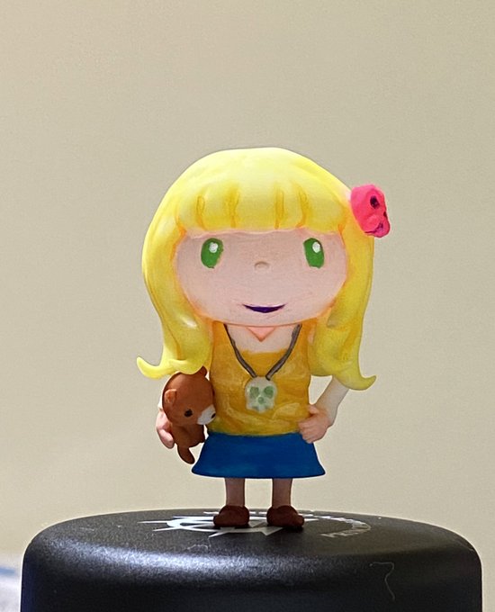 #ゴズワークス さんとこのドクロガール 、完成しました。クマちゃんも持たせて、つや消しもして完成であります。イラスト通 #ゴズワークス さんとこのドクロガール 、完成しました。クマちゃんも持たせて、つや消しもして完成であります。イラスト通
