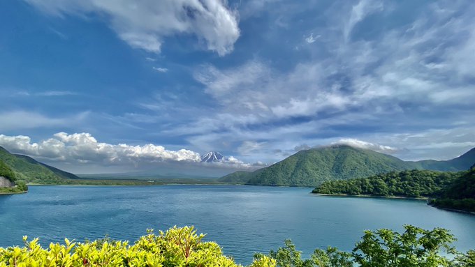 本栖湖と高ボッチ山行ってきたんだった。まっ、まさかね。ゆるキャンの聖地に行ってきたなんてね...#ゆるキャンΔ 本栖湖と高ボッチ山行ってきたんだった。まっ、まさかね。ゆるキャンの聖地に行ってきたなんてね...#ゆるキャンΔ