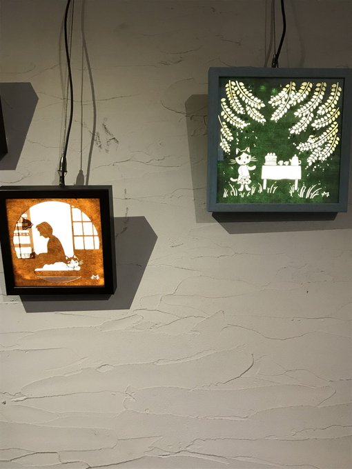 本日より切り絵作家・海野まり子さん による個展「きみはぼくの休憩(ティータイム)」が始まります。テイクアウトがてらぜひ! 本日より切り絵作家・海野まり子さん による個展「きみはぼくの休憩(ティータイム)」が始まります。テイクアウトがてらぜひ!