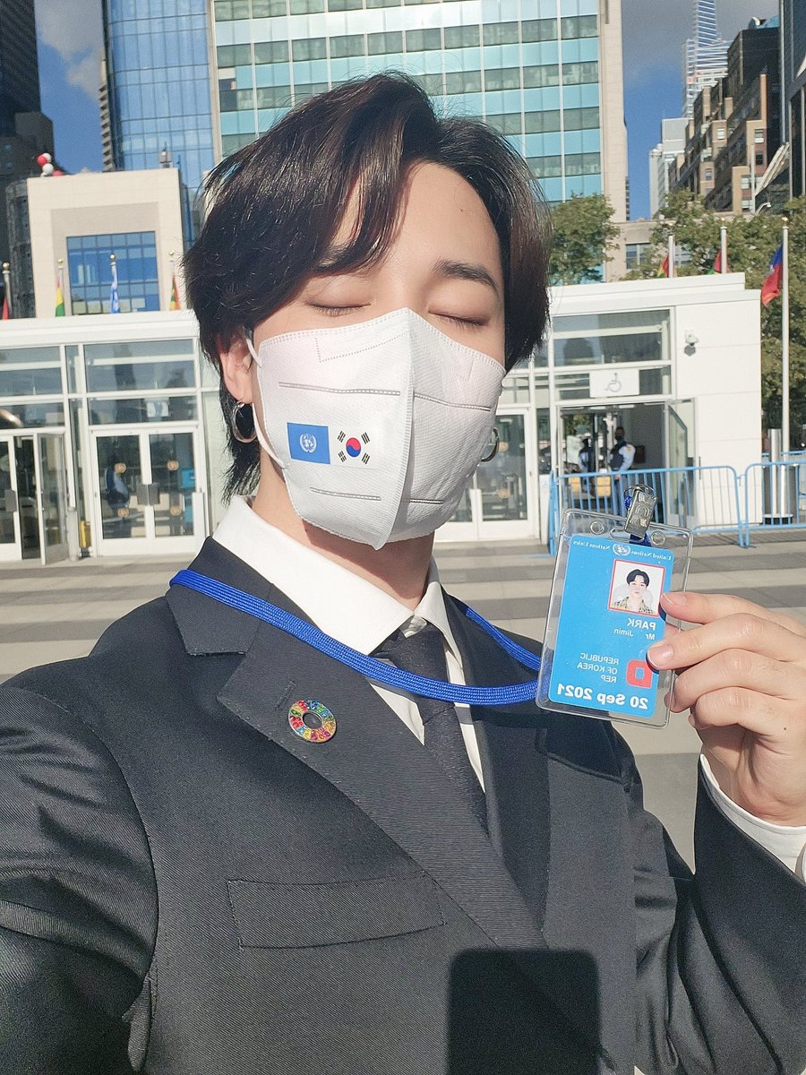 test ツイッターメディア - 黒髪スーツってえぐいんだなって改めて。男はきっとシンプルがストレートにズシンと来るんですよええ。普段ハイトーン派の私でも、スーツに黒髪は天下一をとっていたね。あと指毛ね、指毛。優勝。 https://t.co/7tFr7mydHq