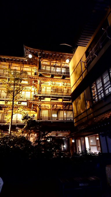 まさか作者様ご本人からリプいただけるとか最高では…?😢このはな綺譚好きすぎて金具屋に行く程です😊 まさか作者様ご本人からリプいただけるとか最高では…?😢このはな綺譚好きすぎて金具屋に行く程です😊