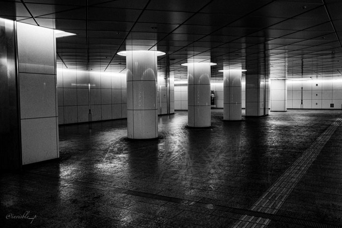とある雨の日#snap #大阪 #難波#モノクロ #モノクローム #mono #monochrome とある雨の日#snap #大阪 #難波#モノクロ #モノクローム #mono #monochrome