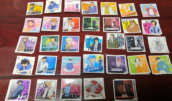 100均一でコナンシールコレクションを発見したので6つ購入したけど高木君当たらず(T0T)(写真は前に購入した物も混ざっ 100均一でコナンシールコレクションを発見したので6つ購入したけど高木君当たらず(T0T)(写真は前に購入した物も混ざっ