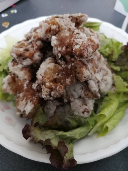 夜は豚ヒレの竜田揚げ!お昼は豚肉と長ネギのトマトパスタ。揚げ物したら油が目にはねた(T_T)録画してあったバケモノの子み 夜は豚ヒレの竜田揚げ!お昼は豚肉と長ネギのトマトパスタ。揚げ物したら油が目にはねた(T_T)録画してあったバケモノの子み