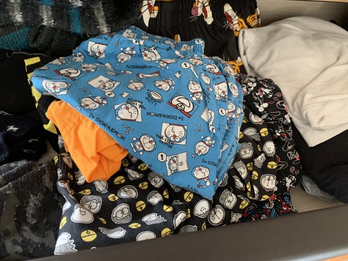 今日はパンツの日だそうです😊さて…カリメロのコレクションをご覧下さい🤣 今日はパンツの日だそうです😊さて…カリメロのコレクションをご覧下さい🤣
