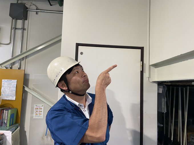 テック・モーニング✋指差し確認よーし‼️今日も一日ご安全に😊ってヘルメット被るとカリメロみたいになるwww テック・モーニング✋指差し確認よーし‼️今日も一日ご安全に😊ってヘルメット被るとカリメロみたいになるwww