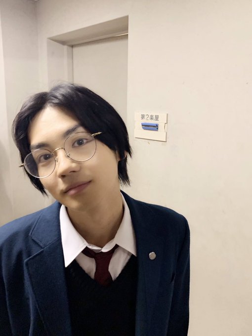 /夏休みは!🎐#私モテ 💘観なくてどうすんだ💫\クールに見えるけどお城🏯が大好きで天然🤫そんな六見先輩を観られるのは私モ /夏休みは!🎐#私モテ 💘観なくてどうすんだ💫\クールに見えるけどお城🏯が大好きで天然🤫そんな六見先輩を観られるのは私モ