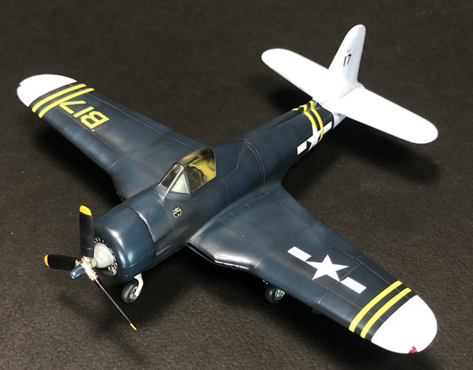 これはレシプロ機じゃないかって?ちゃんとジェットエンジンついてるでしょ?(4枚目)これはFR-1ファイアボール。レシプロ これはレシプロ機じゃないかって?ちゃんとジェットエンジンついてるでしょ?(4枚目)これはFR-1ファイアボール。レシプロ