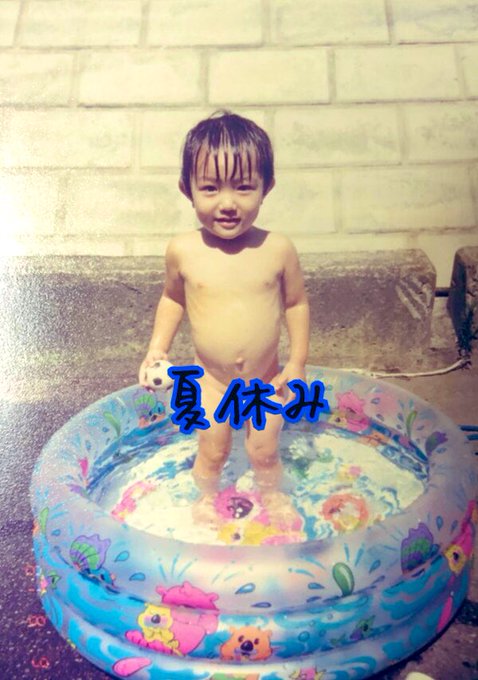 小さい頃はテレビで #少年アシベ と #タッチ やってると、あー夏休みだなぁーと感じました🍉みんなはサマリー以外でどんな 小さい頃はテレビで #少年アシベ と #タッチ やってると、あー夏休みだなぁーと感じました🍉みんなはサマリー以外でどんな