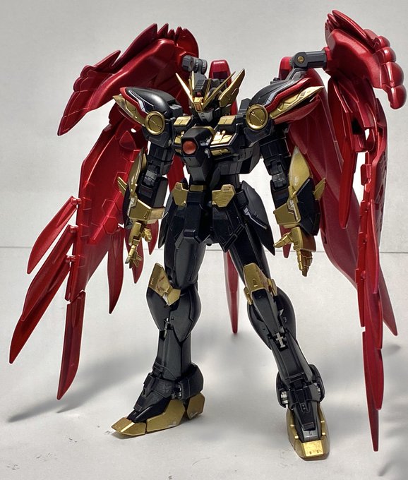 RGウィングガンダム ゼロ リベリオンスラスターも含め本体組み上がり〜(´・Ω・`)あとは武装も含めてトップコート吹いて RGウィングガンダム ゼロ リベリオンスラスターも含め本体組み上がり〜(´・Ω・`)あとは武装も含めてトップコート吹いて