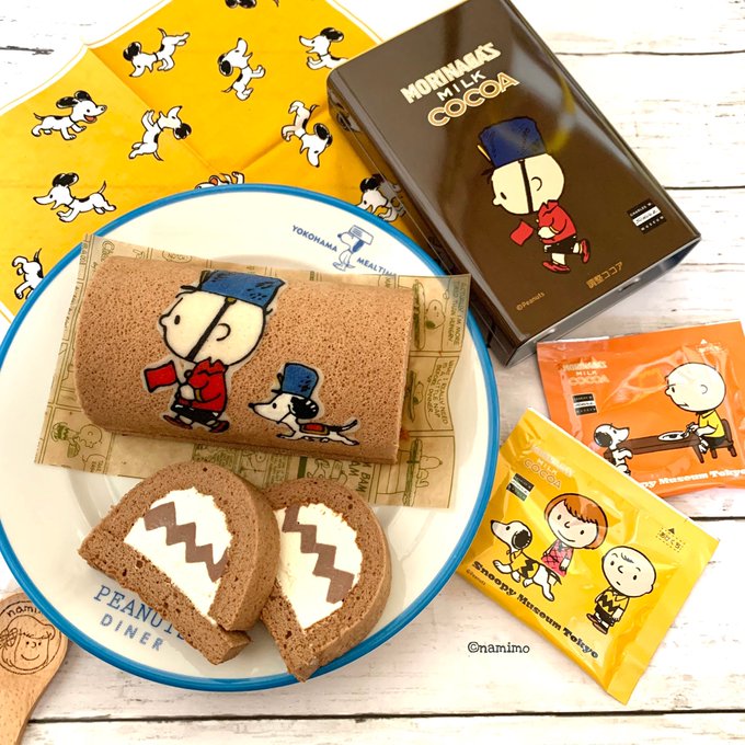 切っても切っても中からギザギザ( ˙ỏ͚̋˙ )ホワイトチョコムースにチョコゼリー(プリンみたいな?)#スヌーピー #チ 切っても切っても中からギザギザ( ˙ỏ͚̋˙ )ホワイトチョコムースにチョコゼリー(プリンみたいな?)#スヌーピー #チ