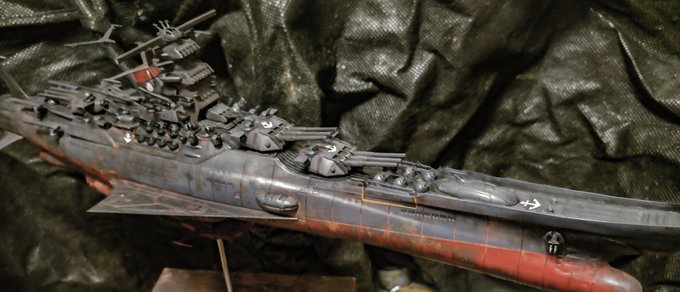 閑話休題。2202版最終決戦仕様を敢えて2199版と言うてるのは。この黒い翼のせい♥赤いのは懐かしいけど軍艦としてはどう 閑話休題。2202版最終決戦仕様を敢えて2199版と言うてるのは。この黒い翼のせい♥赤いのは懐かしいけど軍艦としてはどう