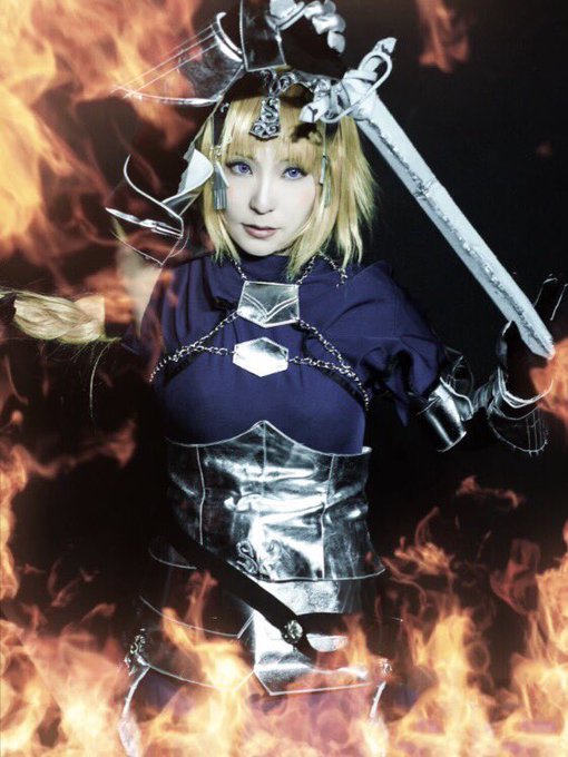 【コスプレ】Fate/Apocrypha ルーラー(ジャンヌ・ダルク) 紅蓮の聖女photo 羅那さん( ) 【コスプレ】Fate/Apocrypha ルーラー(ジャンヌ・ダルク) 紅蓮の聖女photo 羅那さん( )