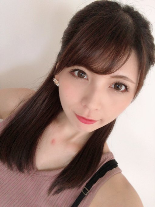 いえーい🙌ひっさしぶりの美容院💇♀️撮影も入ってるし、整えなければ❣️パン子は、お家でお留守番。トトロ見て、拍手連発ら いえーい🙌ひっさしぶりの美容院💇♀️撮影も入ってるし、整えなければ❣️パン子は、お家でお留守番。トトロ見て、拍手連発ら