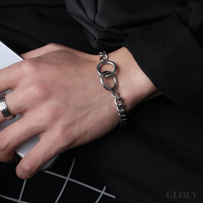 ◇◆Popular Item◇◆GLOLYの人気アクセサリーをご紹介いたします💫ダブルサークル チェーンブレスレット ¥ ◇◆Popular Item◇◆GLOLYの人気アクセサリーをご紹介いたします💫ダブルサークル チェーンブレスレット ¥