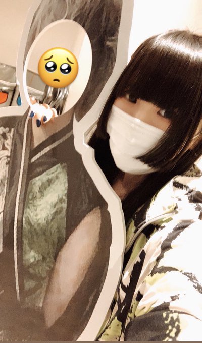 風夏生誕ありがとうございました!!!!!初期衣装懐かしくてエモエモだたな😌🙏バタバタしてしまてツーショ撮れなかたのでパネ 風夏生誕ありがとうございました!!!!!初期衣装懐かしくてエモエモだたな😌🙏バタバタしてしまてツーショ撮れなかたのでパネ