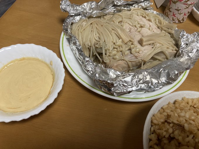 この前のグラムあたり38円とか言う冗談みたいな生鮭をホイル焼きにしてやったぜ!そもそもワイがホイル焼き作り始めたのは「衛 この前のグラムあたり38円とか言う冗談みたいな生鮭をホイル焼きにしてやったぜ!そもそもワイがホイル焼き作り始めたのは「衛