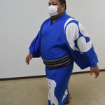 EiVW8UiVgAIGljw.jpg:thumb