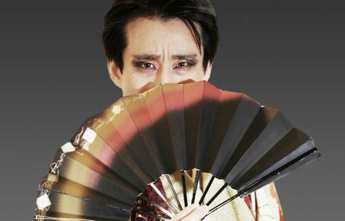#ニンジャバットマンなだぎさんは気品、色気、ユーモア、狂気、アメコミ愛、舞台経験、そして何よりエンターテイナーとしての心 #ニンジャバットマンなだぎさんは気品、色気、ユーモア、狂気、アメコミ愛、舞台経験、そして何よりエンターテイナーとしての心