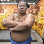 EirJZk8XgAATrgt.jpg:thumb