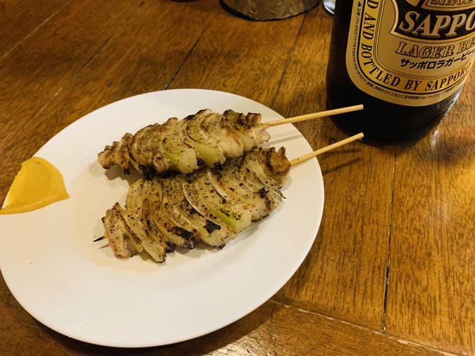 恵比寿散策中、楽しそうな賑わいと美味しそうな匂いに誘われて『たつや』へ。焼き鳥メインにしてゴールデンタイムにして売り切れ 恵比寿散策中、楽しそうな賑わいと美味しそうな匂いに誘われて『たつや』へ。焼き鳥メインにしてゴールデンタイムにして売り切れ