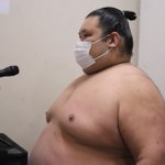 EmdWEqCUcAAgRmV.jpg:thumb