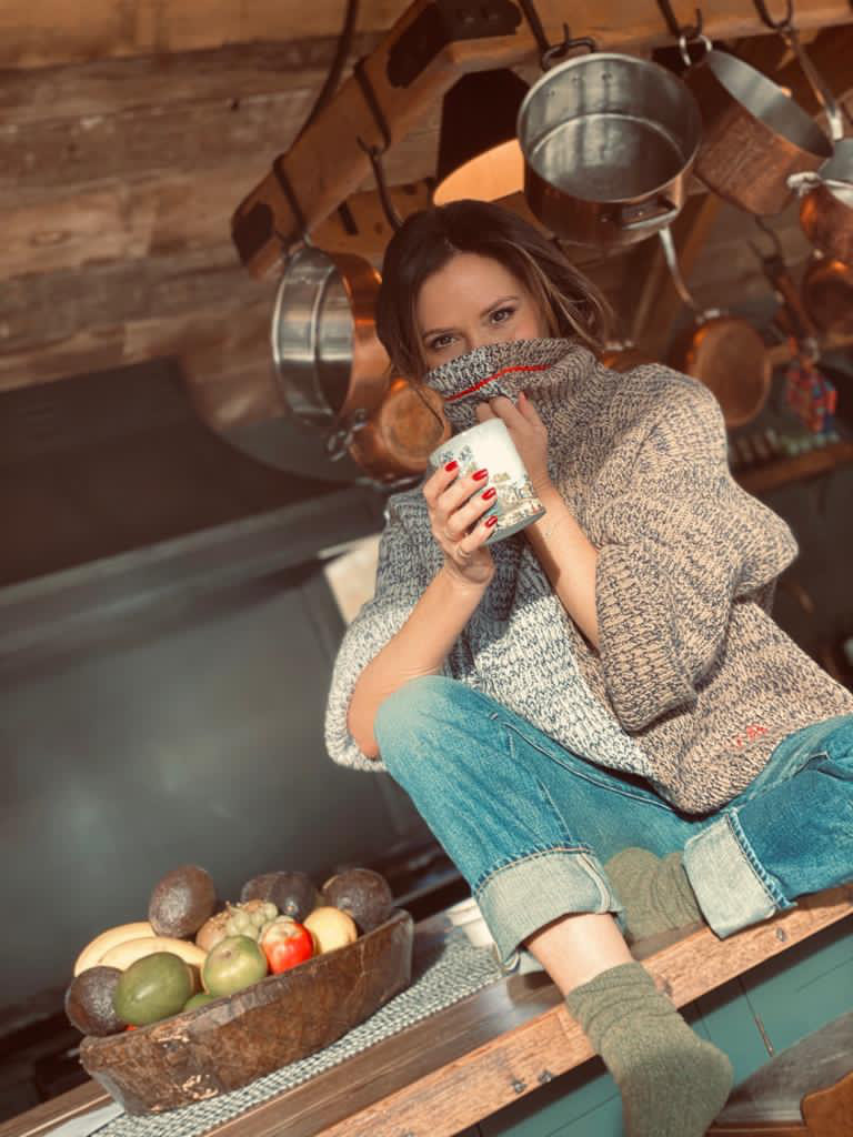WFH in this cosy, oversized knit from the latest #VVB collection. x vb  