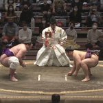 EmxOIHSXEAAs7HL.jpg:thumb