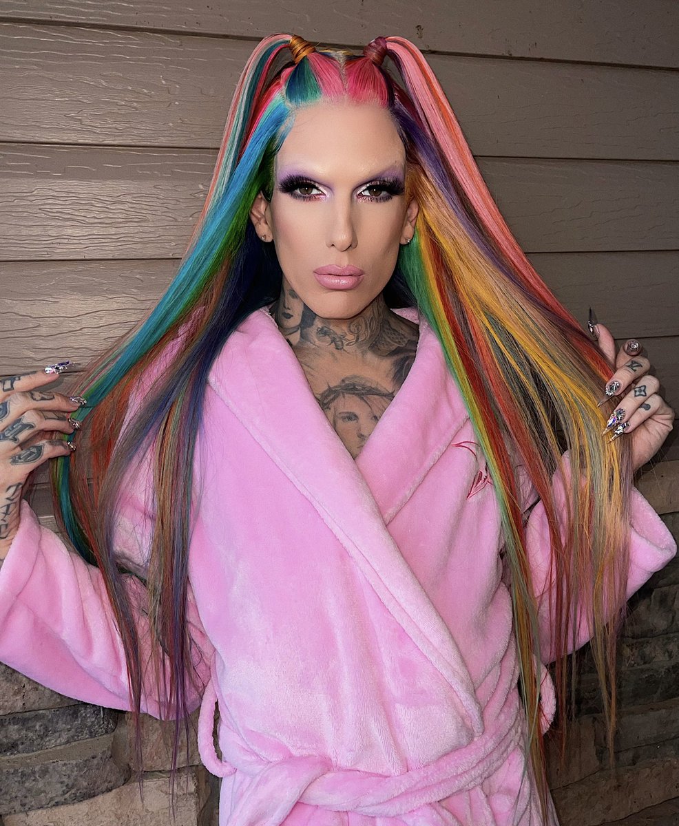 Jeffree Star References Kanye West Affair Rumors Amid Divorce Reports