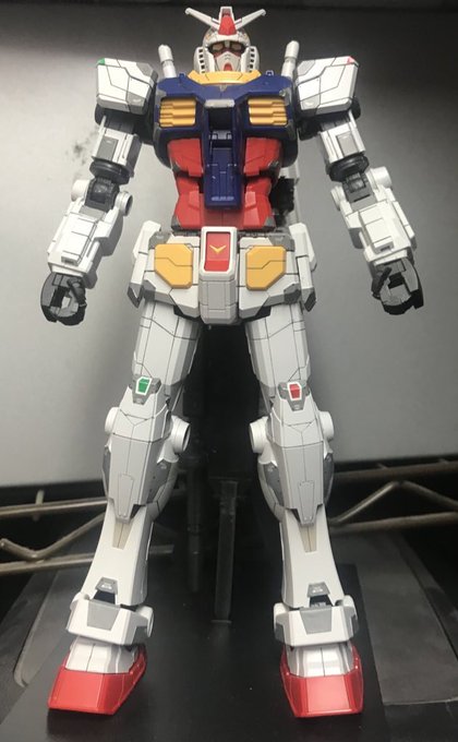 おはようございます!いまだに菫とマーカー塗装しかできない竜胆丸です #gunpla #ガンプラの画像貼るとRTされると聞 おはようございます!いまだに菫とマーカー塗装しかできない竜胆丸です #gunpla #ガンプラの画像貼るとRTされると聞
