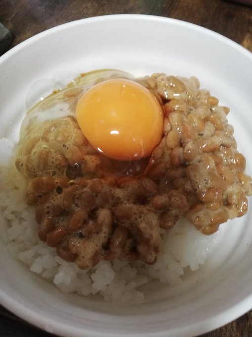 #ごはん #フレブル納豆卵かけごはん🍚最強(゚д゚)ウマーリコラン元気🥳🥳🥳 #ごはん #フレブル納豆卵かけごはん🍚最強(゚д゚)ウマーリコラン元気🥳🥳🥳