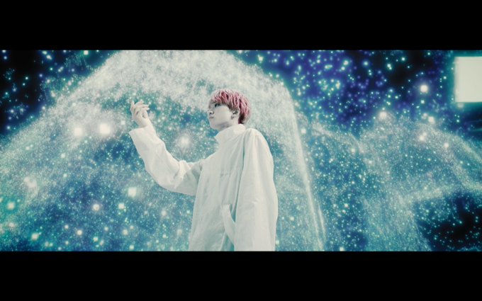 総勢47名の次世代ボーイズグループ VOYZ BOY、本日1stシングル「GALAXY/Re-write」から「Re- 総勢47名の次世代ボーイズグループ VOYZ BOY、本日1stシングル「GALAXY/Re-write」から「Re-