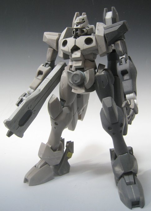 引き続きGのレコンギスタから過去作例1/144ウーシァを紹介。肘関節にHGジム・スナイパーIIを使用した以外はエポパテと 引き続きGのレコンギスタから過去作例1/144ウーシァを紹介。肘関節にHGジム・スナイパーIIを使用した以外はエポパテと