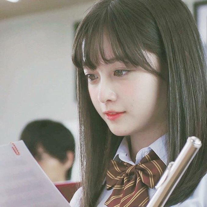 中高生美容垢はハルチカの環奈ちゃんアイコンにしがちって言われてるけどそりゃみんなこんな顔で学校生活送りたいよ、、透明感、 中高生美容垢はハルチカの環奈ちゃんアイコンにしがちって言われてるけどそりゃみんなこんな顔で学校生活送りたいよ、、透明感、