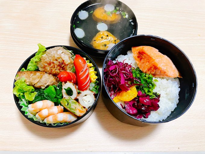 今日のお弁当🍱アオハライド見ながらキュンキュンしてたら、思いっきり寝坊した💦フライパン2個使い🍳で台所ゴッチャゴチャw米 今日のお弁当🍱アオハライド見ながらキュンキュンしてたら、思いっきり寝坊した💦フライパン2個使い🍳で台所ゴッチャゴチャw米
