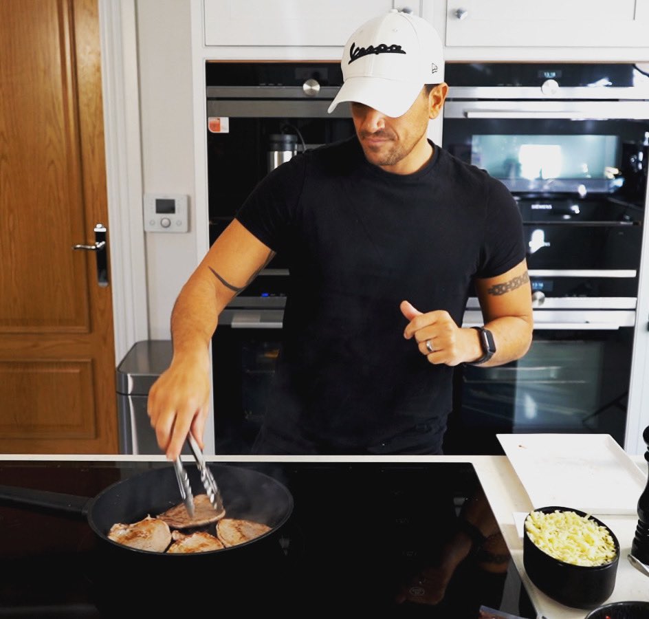 Hey guys! Tonight I’m making AMAZING STEAK TACOS! Click the link to find out how!  