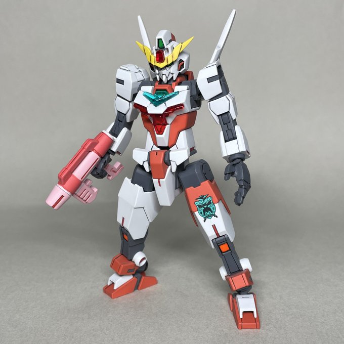 #コアガンダム 2 ヒナタ機(妄想設定)の完成画像です。武器の取り回しがしやすいように、装甲をカットして可動範囲を増やし #コアガンダム 2 ヒナタ機(妄想設定)の完成画像です。武器の取り回しがしやすいように、装甲をカットして可動範囲を増やし