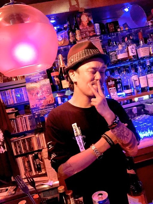 3月はじめの一歩💨#池袋 #ロックバー熱烈オープンなう㊗️今月こそ予定通り緊急事態あけて、飲食店の通常営業始められるとい 3月はじめの一歩💨#池袋 #ロックバー熱烈オープンなう㊗️今月こそ予定通り緊急事態あけて、飲食店の通常営業始められるとい