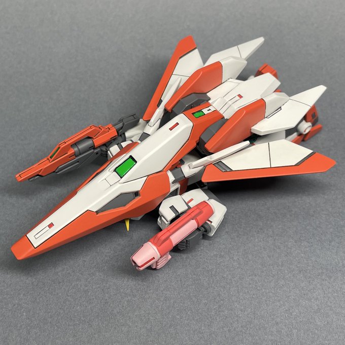#コアガンダム 2 ヒナタ機(妄想設定)の完成画像です。飛行形態。肩を縮小したので、腕を横から回しても武器が構えられるよ #コアガンダム 2 ヒナタ機(妄想設定)の完成画像です。飛行形態。肩を縮小したので、腕を横から回しても武器が構えられるよ