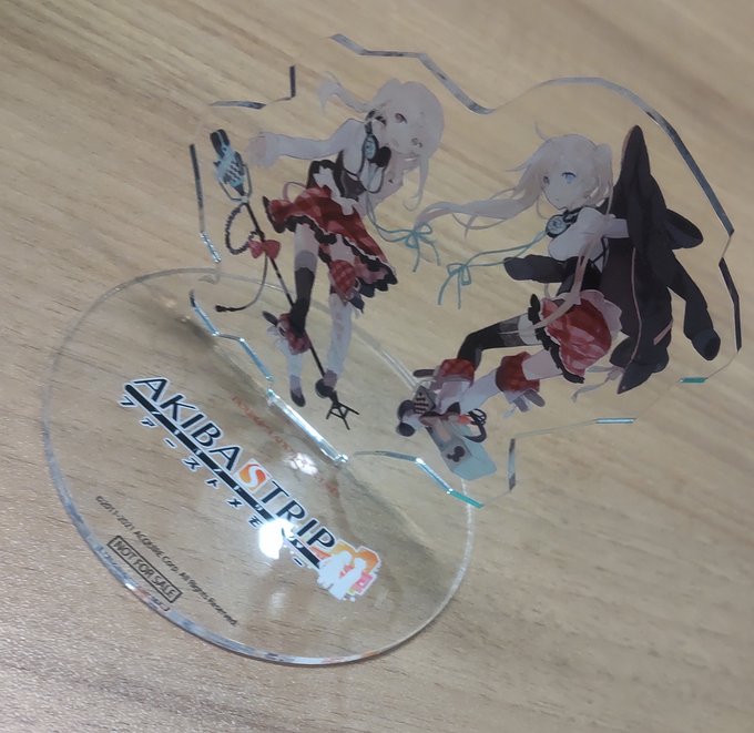 おつかれさまです。広報二年目の #スズキ です!動画応援キャンペーンの賞品の「ダブプリ ミニアクリルスタンド」のサンプル おつかれさまです。広報二年目の #スズキ です!動画応援キャンペーンの賞品の「ダブプリ ミニアクリルスタンド」のサンプル