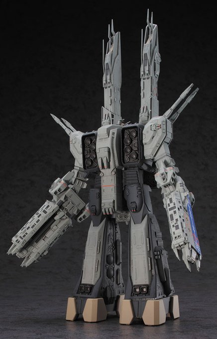 再販決定!超時空要塞マクロス 愛・おぼえていますか 1/4000 SDF-1 マクロス艦 強攻型“劇場版” プラモデル[ 再販決定!超時空要塞マクロス 愛・おぼえていますか 1/4000 SDF-1 マクロス艦 強攻型“劇場版” プラモデル[