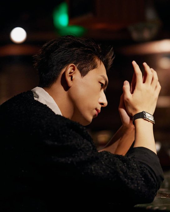 李現さんの出演してる作品が日本でいっぱいみれますように✨そして、いつか日本でもイベントありますように♥️寝る時間でもない 李現さんの出演してる作品が日本でいっぱいみれますように✨そして、いつか日本でもイベントありますように♥️寝る時間でもない
