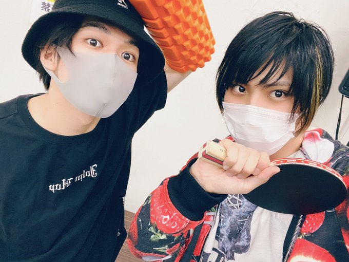 そして続いて北条役しょうごくんと初パシャリ📸演技の幅が広くてすげーって毎回なってます。ラブ米観劇した時から共演したいって そして続いて北条役しょうごくんと初パシャリ📸演技の幅が広くてすげーって毎回なってます。ラブ米観劇した時から共演したいって