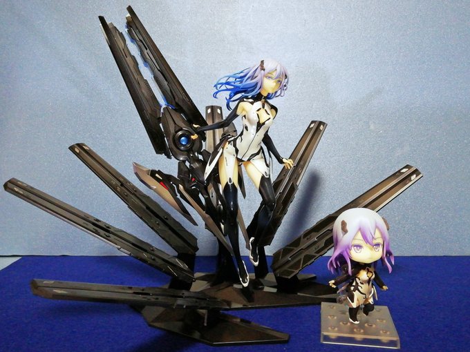 そう言えば ねんどろ の方のレイシアさんと一緒に撮って無かったな~って事でねんどろレイシアさんと一緒にパシャリちなみにま そう言えば ねんどろ の方のレイシアさんと一緒に撮って無かったな~って事でねんどろレイシアさんと一緒にパシャリちなみにま