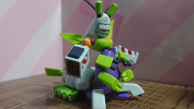 超可動メダロット ゴッドエンペラー最高すぎる出来だ… 作るときいい加減にしろよと思ったけどまあポロポロ取れないからヨ 超可動メダロット ゴッドエンペラー最高すぎる出来だ… 作るときいい加減にしろよと思ったけどまあポロポロ取れないからヨ