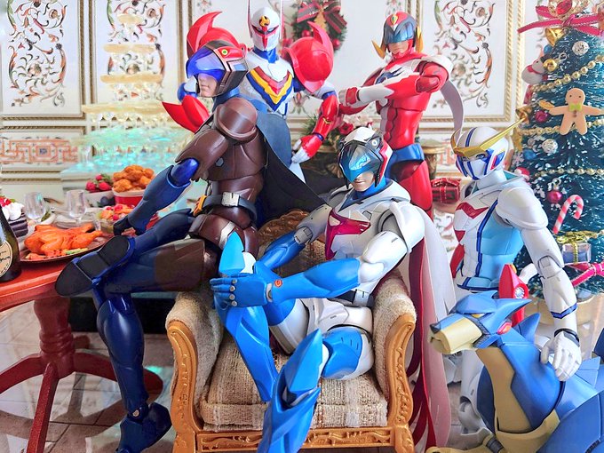 クリスマスなので久しぶりに全員出して撮りました😊ガッチャマンカッコいい~😍Merry Christmas✨🎄✨#インフィ クリスマスなので久しぶりに全員出して撮りました😊ガッチャマンカッコいい~😍Merry Christmas✨🎄✨#インフィ