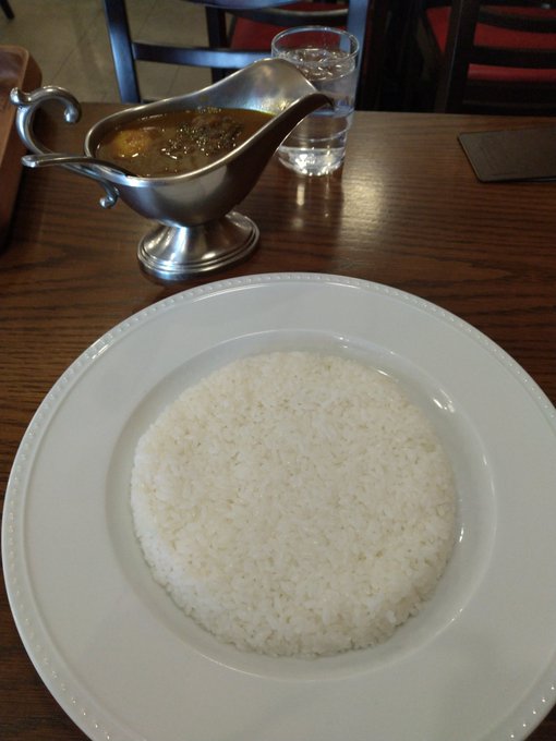 今日は、金曜日なのでカレー♪今年初のベンガルのビーフ角切りカレー♪これ食べるとアキバズトリップTHEanimation思 今日は、金曜日なのでカレー♪今年初のベンガルのビーフ角切りカレー♪これ食べるとアキバズトリップTHEanimation思
