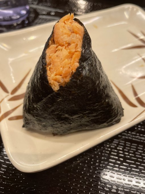 #おにぎり マスターへの道『#けんけんの1000日おにぎり修行の旅』23日目 うどん🍙有名うどんチェーン店の🍙に初挑戦し #おにぎり マスターへの道『#けんけんの1000日おにぎり修行の旅』23日目 うどん🍙有名うどんチェーン店の🍙に初挑戦し