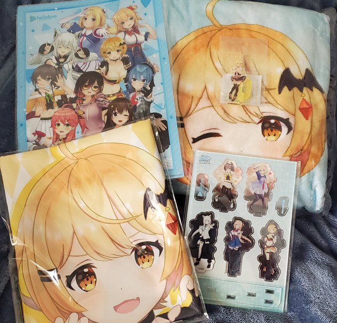 ヴァイス&Reバースのフェスティバルのメルちゃんグッズ届いたー!かわいい!アクスタもポスターもタオルもめちゃかわ ヴァイス&Reバースのフェスティバルのメルちゃんグッズ届いたー!かわいい!アクスタもポスターもタオルもめちゃかわ